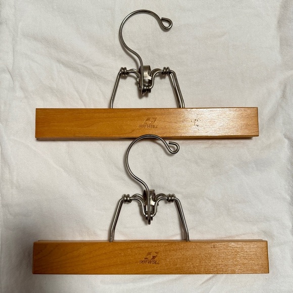 Lot of 2 Setwell Vintage Wooden Pants Hangers - Picture 2 of 8
